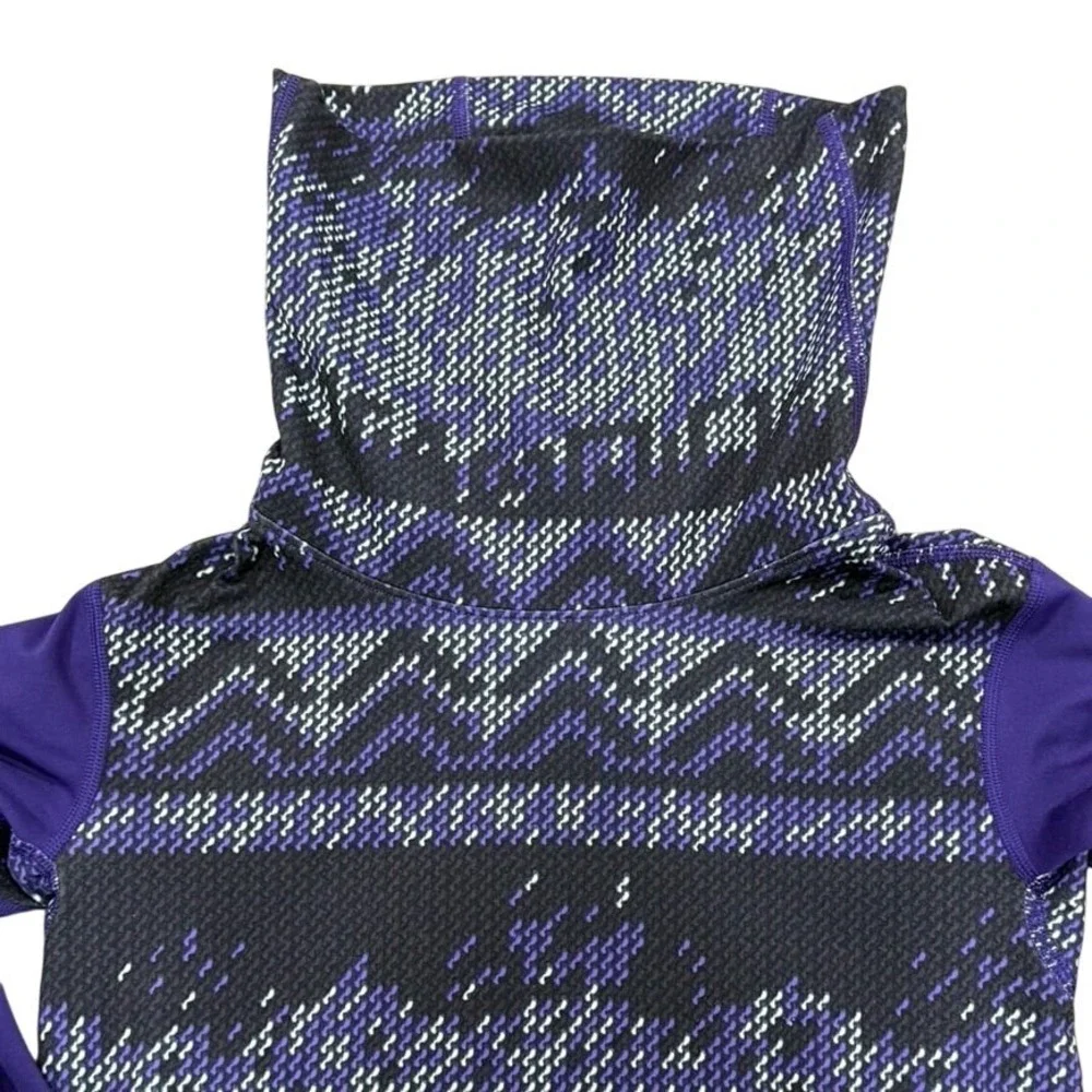 Nike Women's Turtleneck Top Size Small Purple - Picture 4 of 7